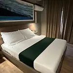 7Th Floor Suite