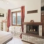 D1Mora Roccoli2 - Apartment In Villa With Pool