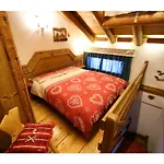 Cristallo & Faloria Suite Apartments