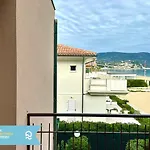 M097 - Marcelli, Trilocale Sul Mare Con Spiaggia Privata