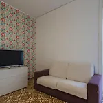 A Casa Di Carl Ed Emanuela
