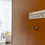 Levante -Walking Distance To Center- Free Onsite Parking