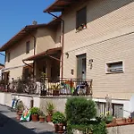 Casa Con Giardino E Terrazzo