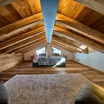 Les Chalets De Rose