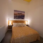 Resta Cu'Mme Vomero