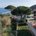 Villetta Con Vista Mare E Parcheggio