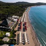 Cala Beach Resort