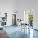 Gocce Villas - Emerald Flat