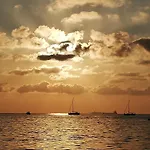 Sunset House
