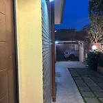 Flo Guest House