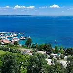 Villa Casa Montecolo By Garda Fewo