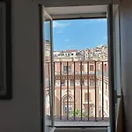 Barbaja Suites In Street Toledo 205