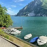 Grand View Como Lake Apartment