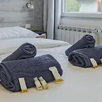 2 Bedroom Giacinti Comfort Apartment Free Wifi