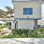 Villa Fantagali Apt 501