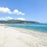 Villa Fantagali Apt 504