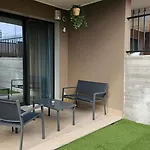 The Stopover Suite House
