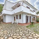 Apartment La Roccia By Interhome