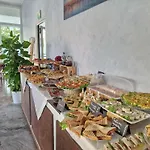 Beach Hotel Clerice