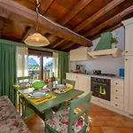 Liano Apartments - Happy Rentals