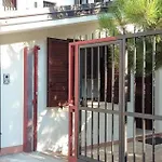 1 Bedroom Amazing Apartment In Locri