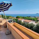 Monolocale 3 Con Terrazzo Vista Mare