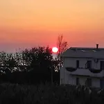 House 30 Meters From The Sea With Gated Parking