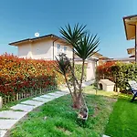 Villa Dolcevita By Bookinggardalake