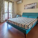 La Bouganville - Holiday House With Garden Forte Dei Marmi, Toscana