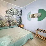 La Petite Maison