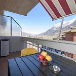 Nholidays - Rue De Paris E Vista Montagna