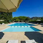 Hotel Club Lacona