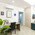 Home4Apartment ,Salerno Center