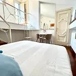 Bella Domus Suites
