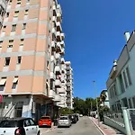 Casa Delle Ninfee Vicino Al Lungomare