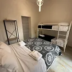 Valentino House Mattonelle