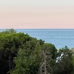 Casa Delle Ninfee Vicino Al Lungomare
