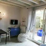 Villa Lucrezia Sirmione Appartamento Con Piscina