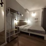 Loremi Rooms