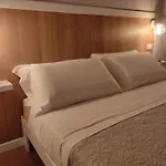 Loremi Rooms