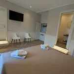 Cyrus&Janus Flats - De Vivo Realty