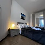 Blue Wave Apartment By The Sea
