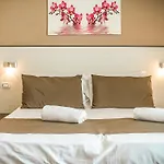 Hotiday Room Collection - Sant'Agnello