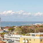 La Terrazza Sul Mare With Parking
