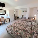 Residence Hotel Villa Mare
