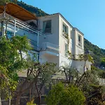 Amore Rentals - Villa Le Sirene
