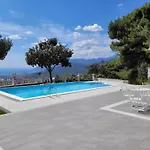 Villa Esmeralda