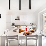 Sole Apartments