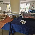 Hotel Rivadoro-Spiaggia Ombrellone E Lettini-Piscina-Parcheggio