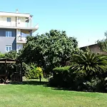 Budget Studio With Garden - Fiumicino Airport - Self Check-In